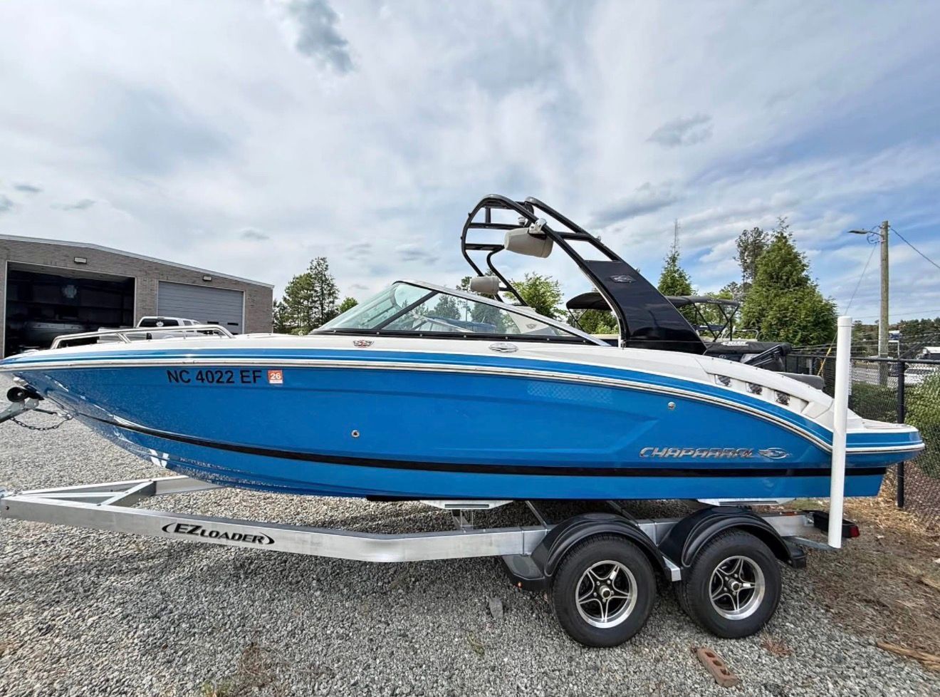 2017 Chaparral 227SSX